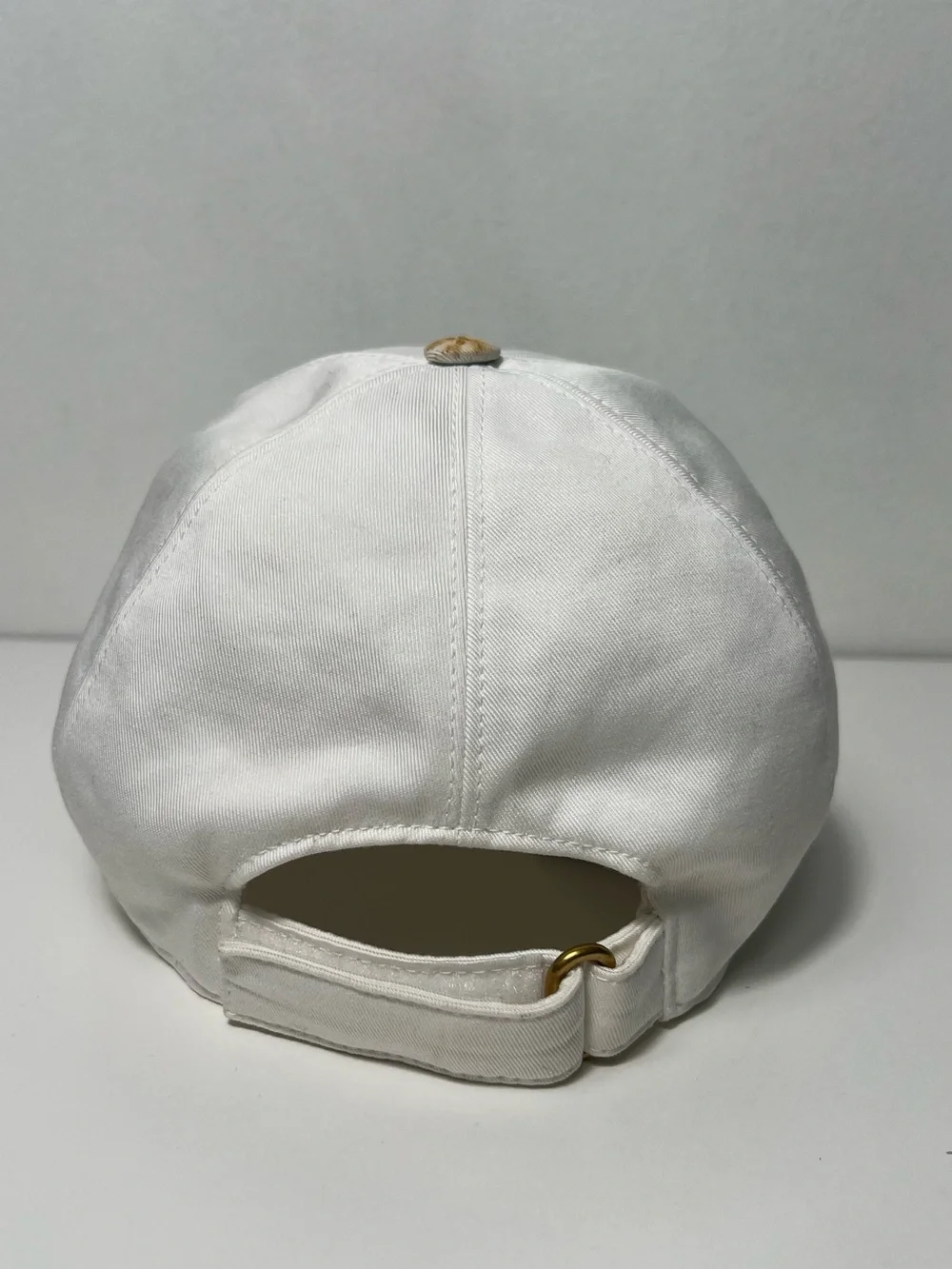 Gucci Fall Winter 2019/2020 Embroidered Logo Adjustable Baseball Cap Hat